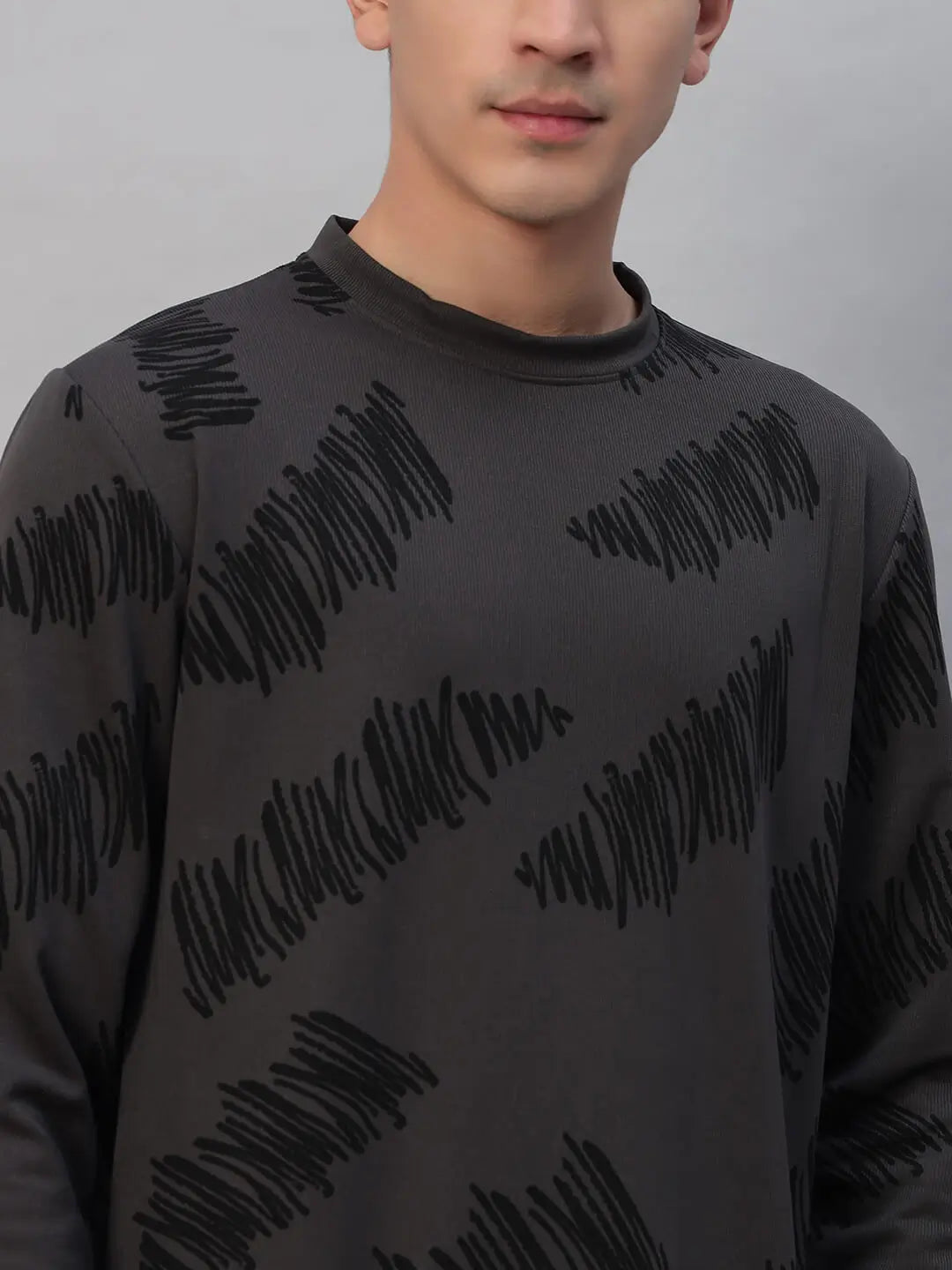 Printed Round Neck Sweatshirt [PW-Y-4336]