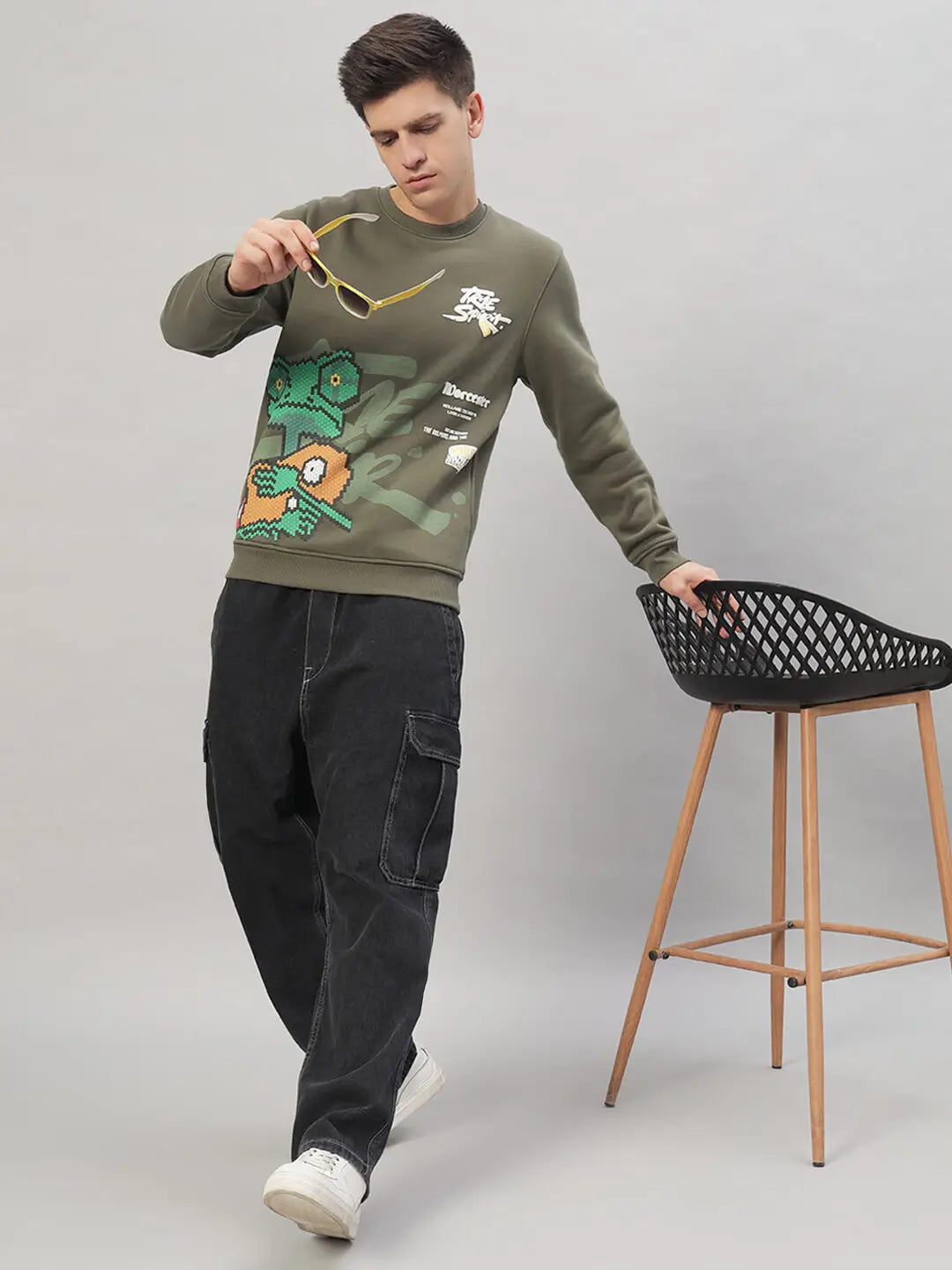 Printed Round Neck Sweatshirt [T-3843]